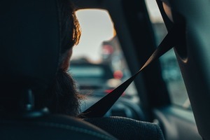 車